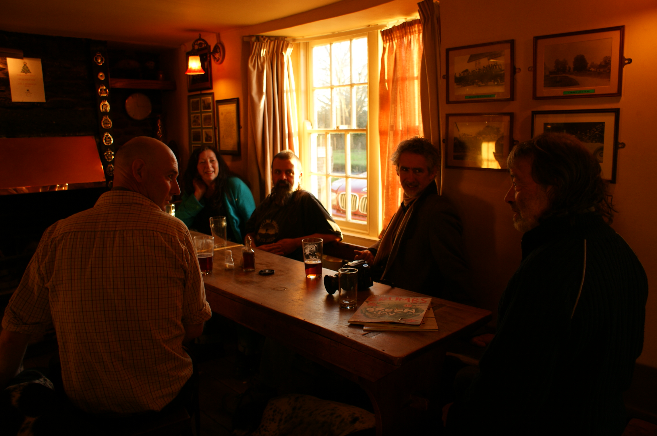 pub 3